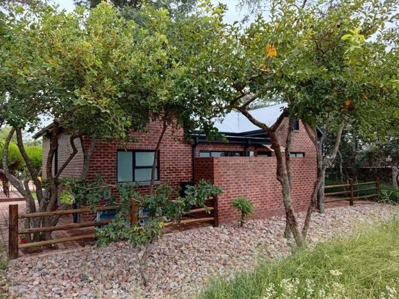 House For Sale in Negester Klein-Kariba, Bela Bela - Photo 7