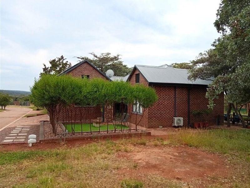 House For Sale in Negester Klein-Kariba, Bela Bela - Photo 5
