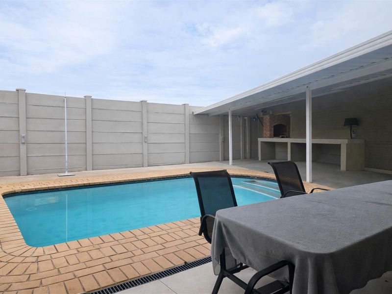 House For Sale in Arboretum, Richards Bay, KwaZulu Natal - Photo 2