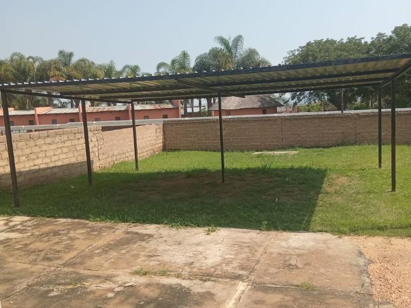 Three bedroom house For Sale in Mankweng, Polokwane - Photo 9