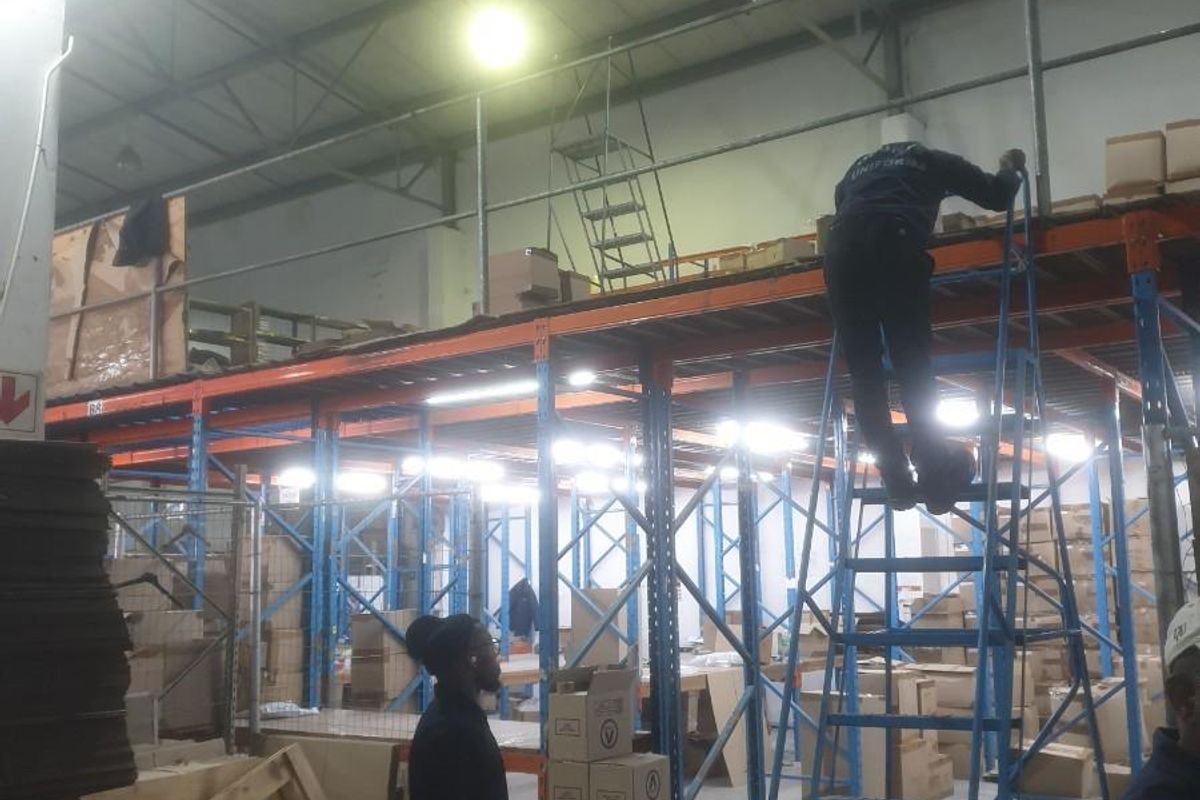 Warehouse to let in Riverhorse in secure park close to N2 - Photo 4