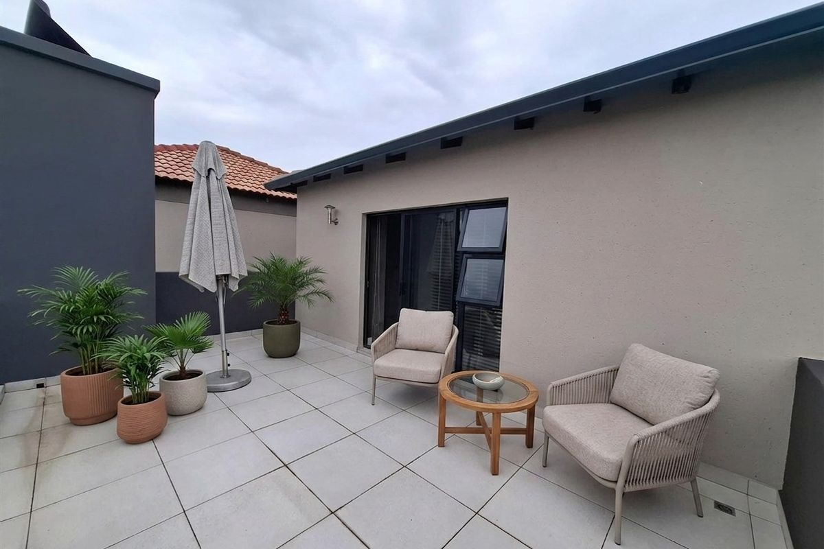 For Sale Luxury Double storey house Security complex - Photo 5