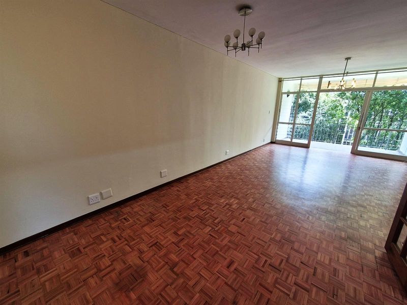 Apartment For Sale in Sunset Acres, Sandton - Photo 2