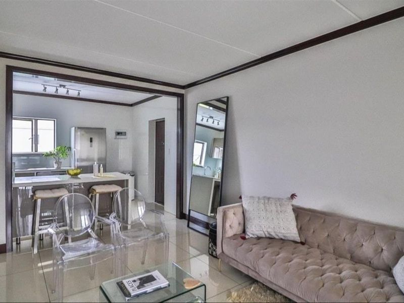 Apartment To Rent in Craigavon, Sandton - Photo 8
