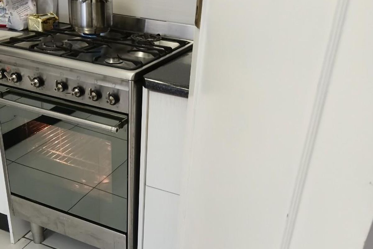 Duplex 3Bed,2Bath Apartment To Rent in Bryanston, Sandton - Photo 4