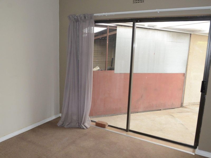 New on the market in Sonlandpark this dream 3 bed family house with flat-ideal for extended family. - Photo 7