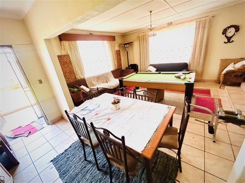 3 Bedroom House for Sale in South Hills - Photo 6