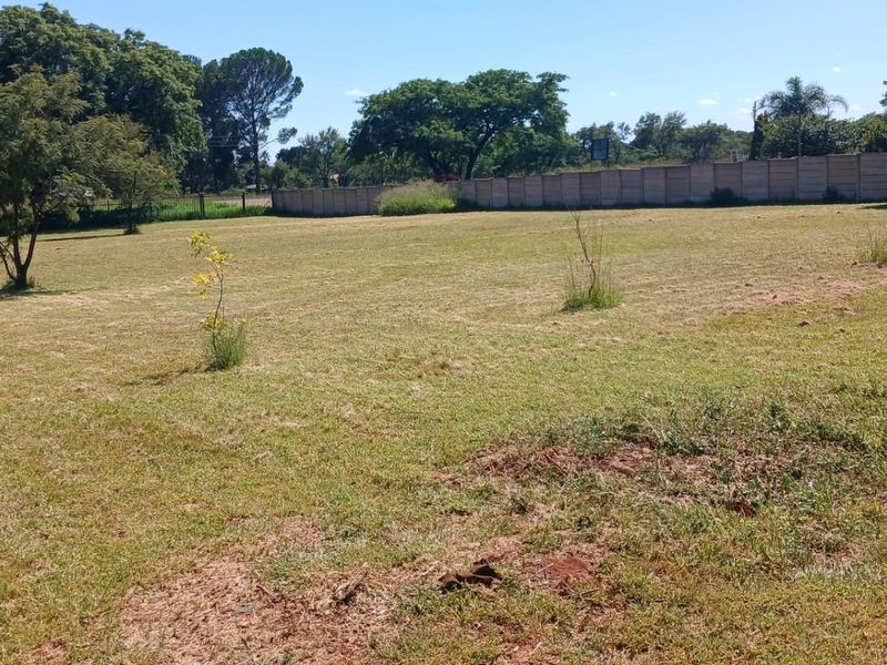 Spacious 3 Bedroom Family Home for Sale in Strydfontein Pretoria Gauteng - Photo 7