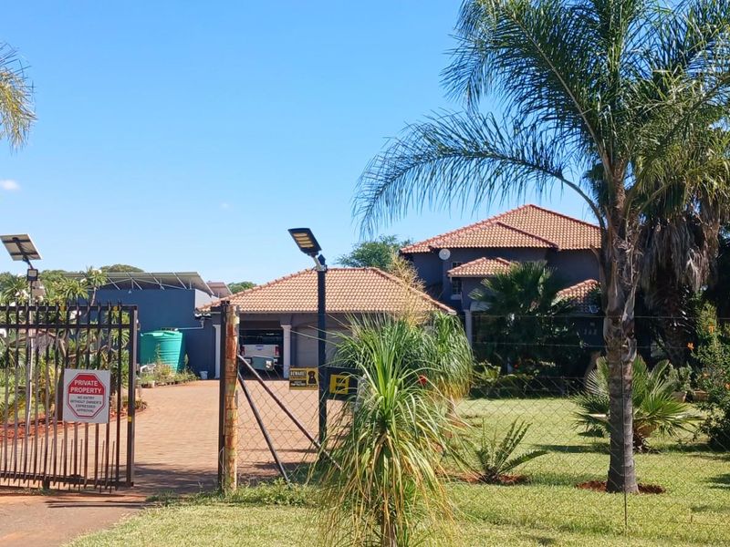 Spacious 3 Bedroom Family Home for Sale in Strydfontein Pretoria Gauteng - Photo 5