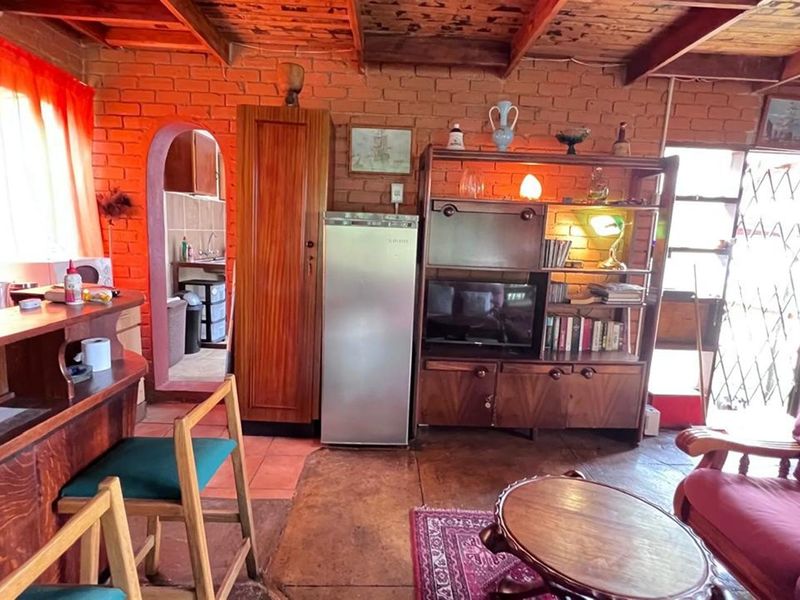 1 bedroom fully furnished loft cottage on a plot - Photo 9