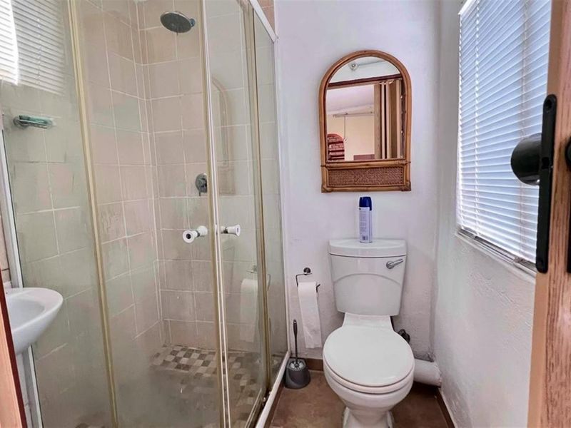 1 bedroom fully furnished loft cottage on a plot - Photo 8