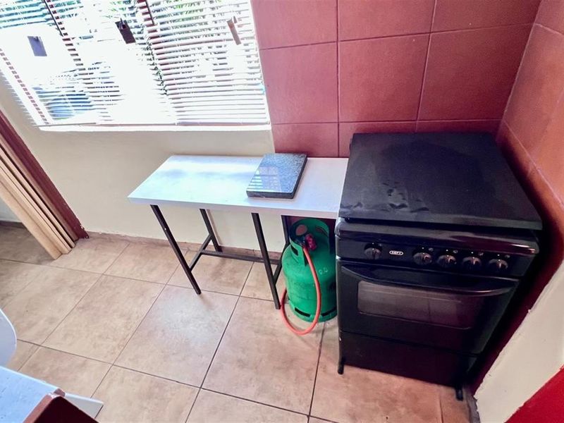 1 bedroom fully furnished loft cottage on a plot - Photo 6