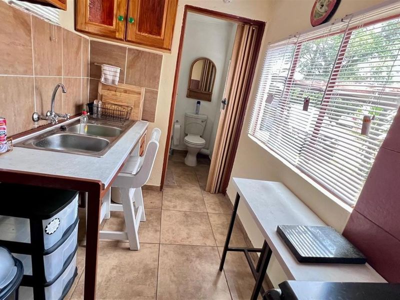 1 bedroom fully furnished loft cottage on a plot - Photo 5