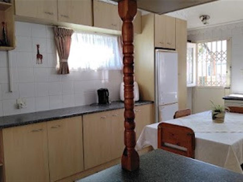 House For Sale In Croydon - Photo 9