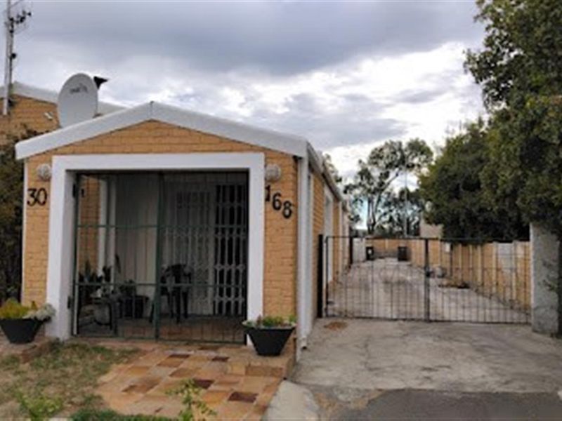 House For Sale In Croydon - Photo 3