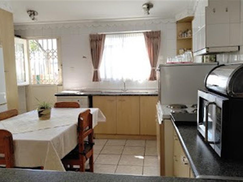 House For Sale In Croydon - Photo 8