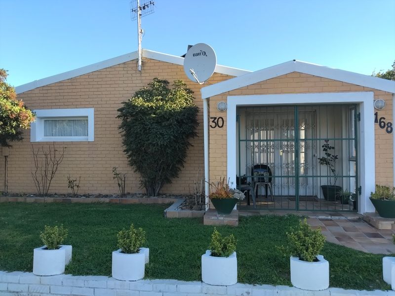 House For Sale In Croydon - Photo 3