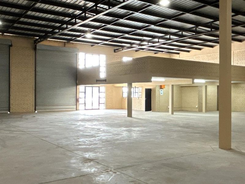 712sqm Warehouse To Let | 24 Hour Secure Park | Prime Pomona Location - Photo 10