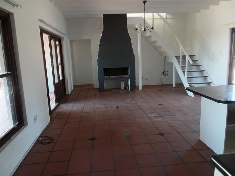 House with a view For Sale in Darling - Photo 8