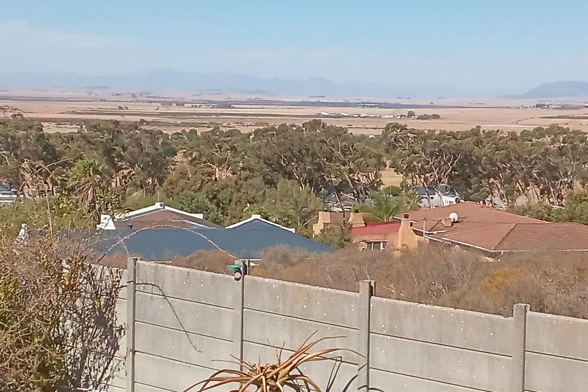 House with a view For Sale in Darling - Photo 4