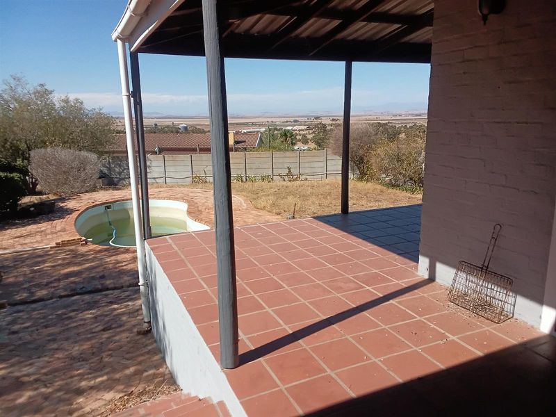 House with a view For Sale in Darling - Photo 5