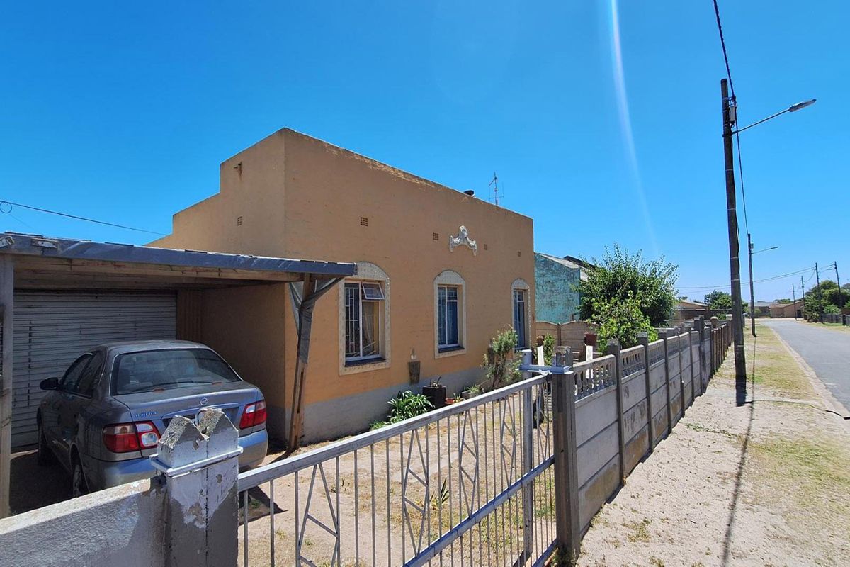 3 Bedroom Home in Albertinia - Investment Opportunity - Photo 3