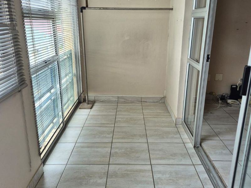 Retirement Apartment For Sale in Terenure, Kempton Park - Photo 9