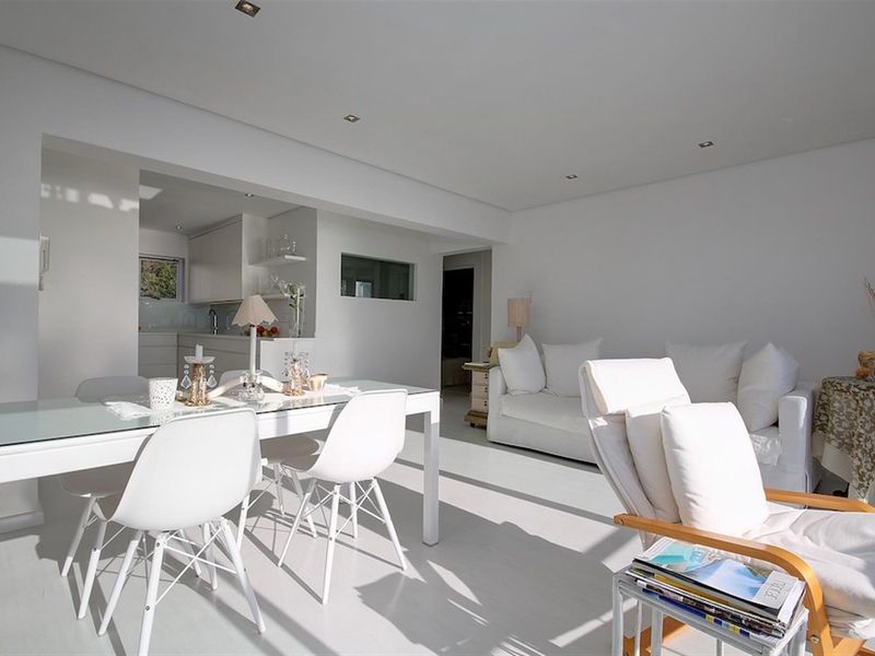 2 Bedroom Apartment - Photo 10