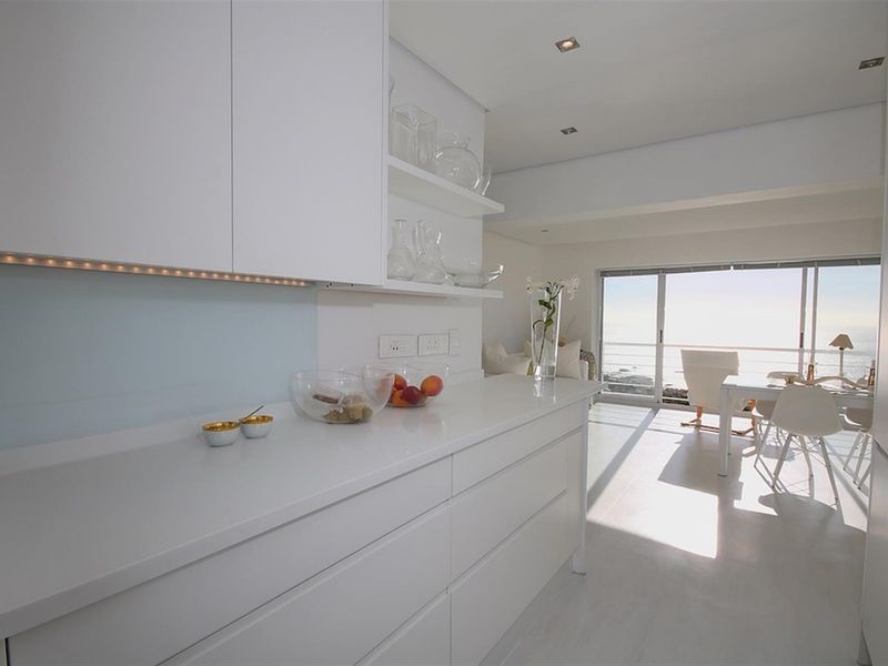 2 Bedroom Apartment - Photo 4