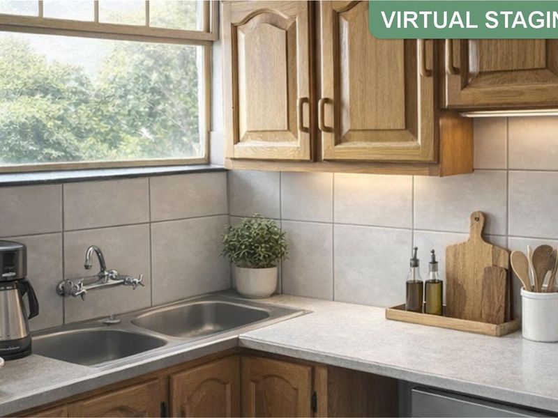 MASSIVE 85m2 VALUE - PRICED TO FLY AT R615,000! - Photo 4