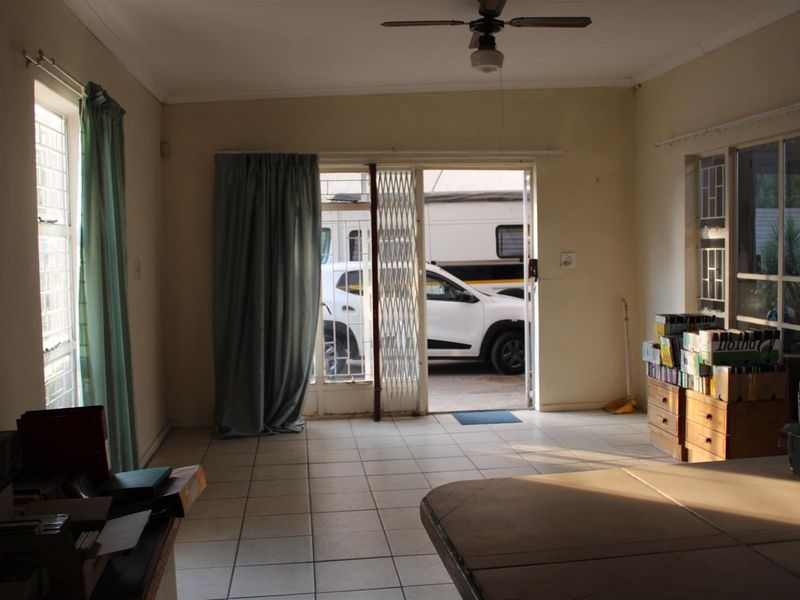 House For Sale in CE 3, Vanderbijlpark CE - Photo 4