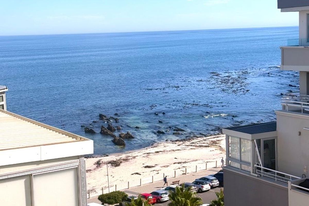 Exceptional Apartment with Ocean Views - Photo 2