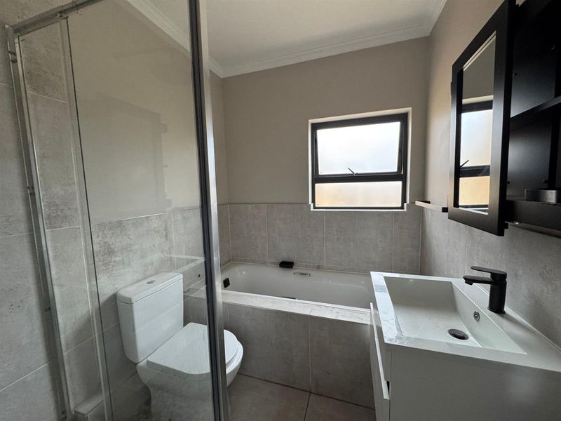 Elevated Living: Modern Luxury Meets Unmatched Lifestyle in a Security Complex at The Palms - Photo 7