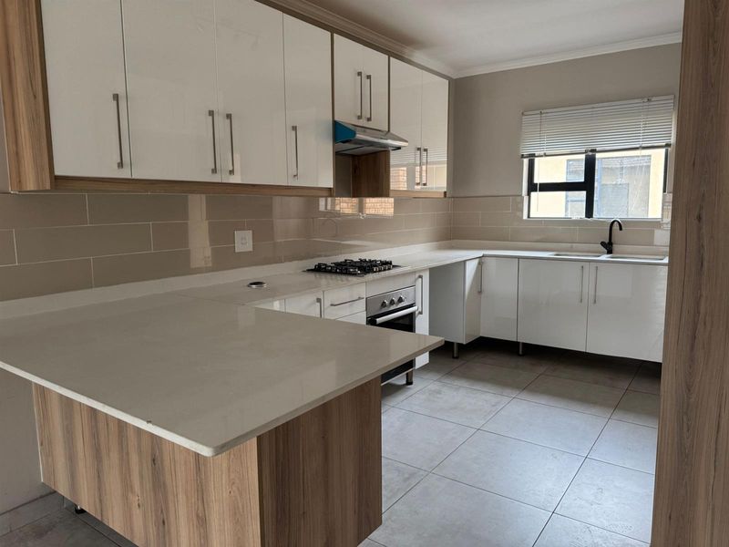 Elevated Living: Modern Luxury Meets Unmatched Lifestyle in a Security Complex at The Palms - Photo 4