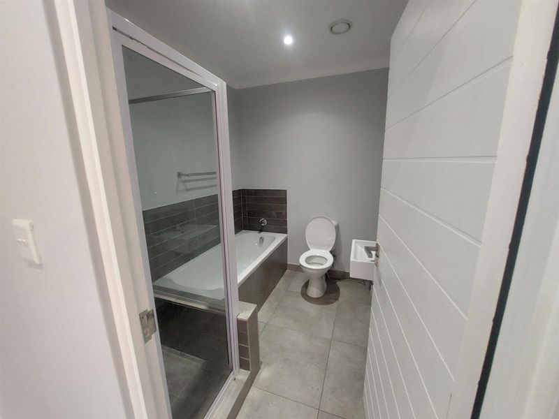 2 bed 1 bath Apartment To Rent in Hayfields, Pietermaritzburg, KwaZulu Natal - Photo 8