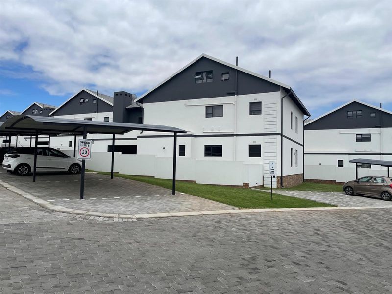 Apartment For Sale in Glen Austin AH, Midrand - Photo 2