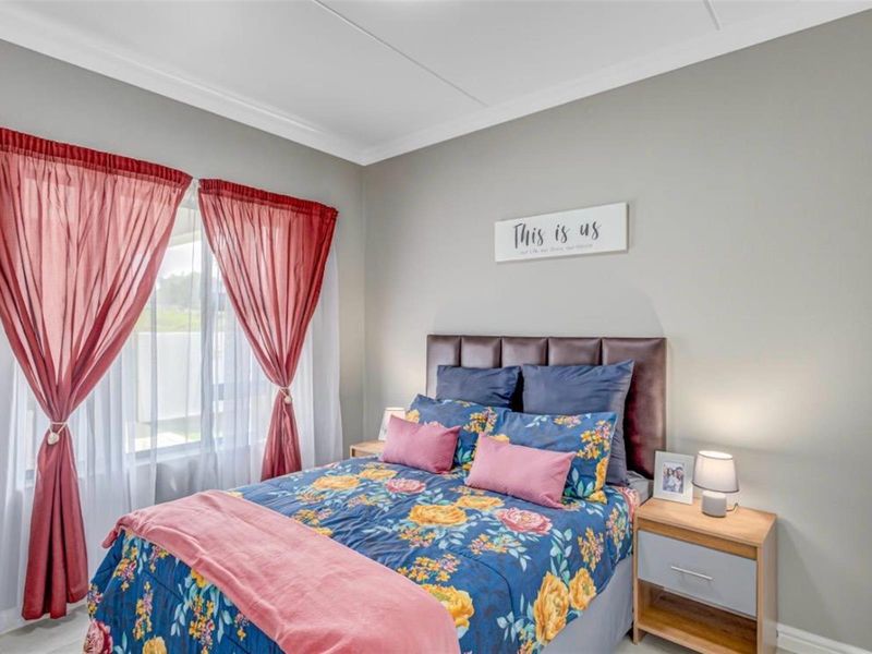 Apartment For Sale in Glen Austin AH, Midrand - Photo 4