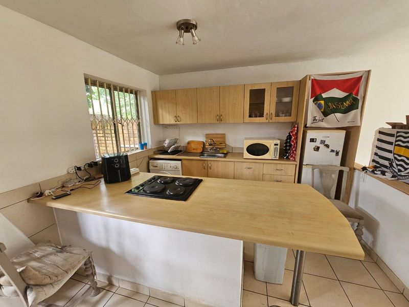 Duplex For Sale in Edendale - Photo 6