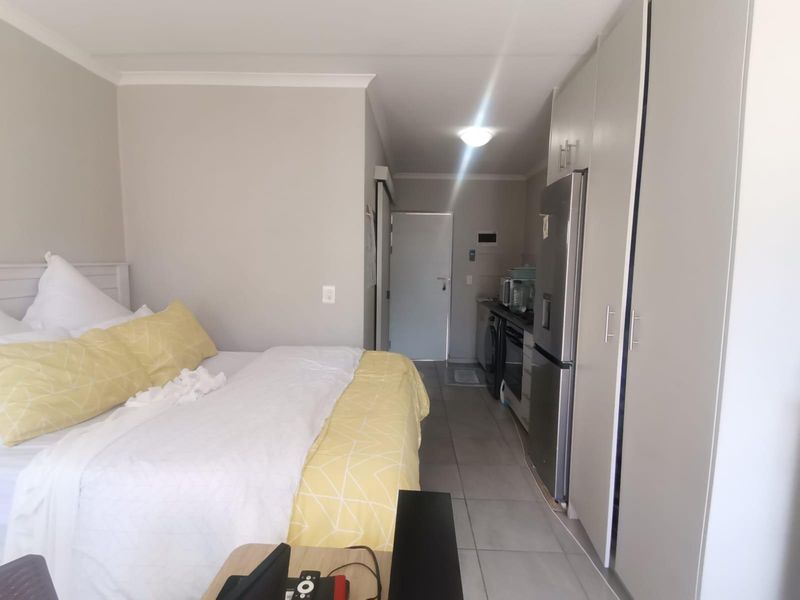 Bachelor Apartment For Sale at La Vie Estate Paarl - Photo 5