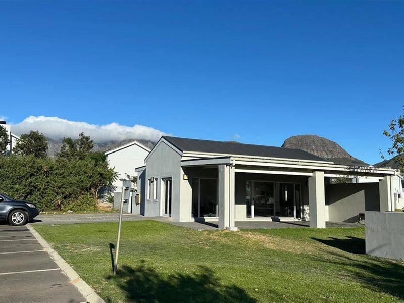 Bachelor Apartment For Sale at La Vie Estate Paarl - Photo 9