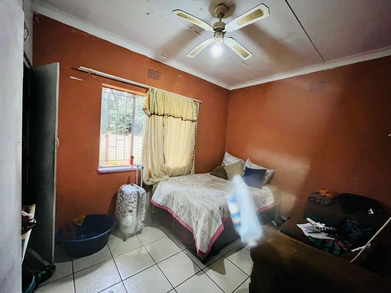 Fully Tenanted Commune For Sale in Sasolburg Central, Sasolburg - Photo 9