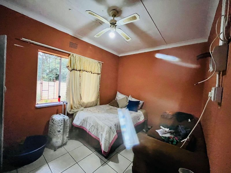 Fully Tenanted Commune For Sale in Sasolburg Central, Sasolburg - Photo 7