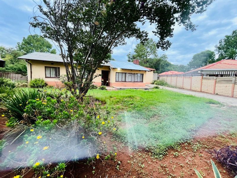 Fully Tenanted Commune For Sale in Sasolburg Central, Sasolburg - Photo 3