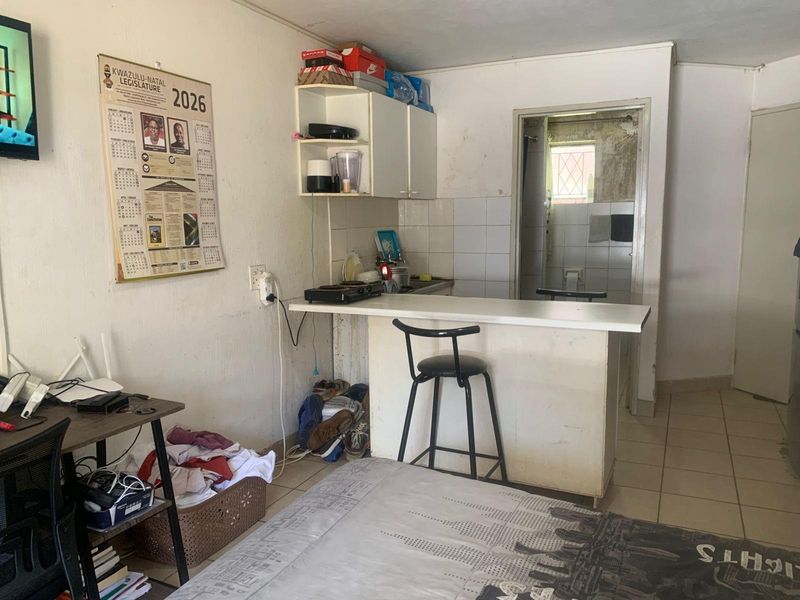 PROPERTY FOR SALE IN CHAPTERS, SCOTTSVILLE - MAKE AN OFFER! - Photo 8