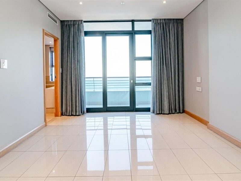 Exclusive Apartment For Sale in Umhlanga, KwaZulu Natal *No Transfer Duty* - Photo 4