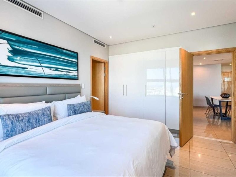 Exquisite Apartment For Sale in Umhlanga, KwaZulu Natal *No Transfer Duty* - Photo 7