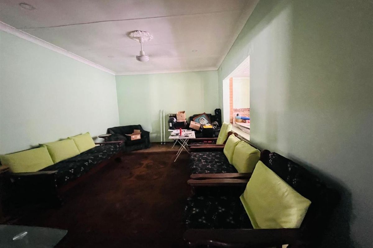 House For Sale in CE 2, Vanderbijlpark CE - Photo 5