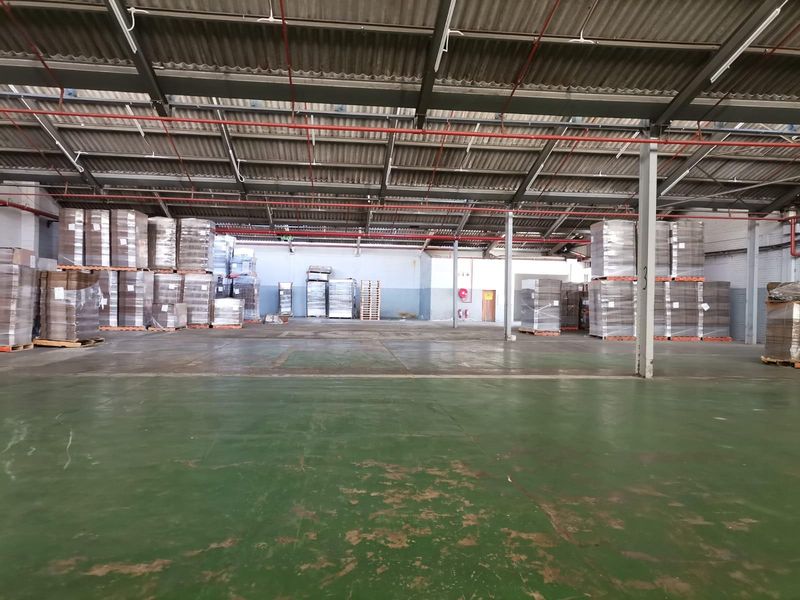 Warehouse Space To Let in Paarl - Photo 5