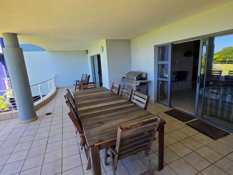 Spectacular  4 bedroom, Ground floor Apartment For Sale in Manaba Beach, Margate, KwaZulu Natal - Photo 10