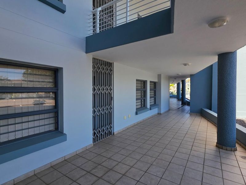 Spectacular  4 bedroom, Ground floor Apartment For Sale in Manaba Beach, Margate, KwaZulu Natal - Photo 6